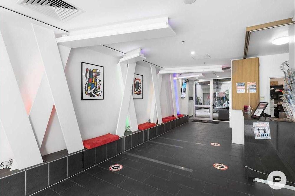 The Miro 4* Brisbane