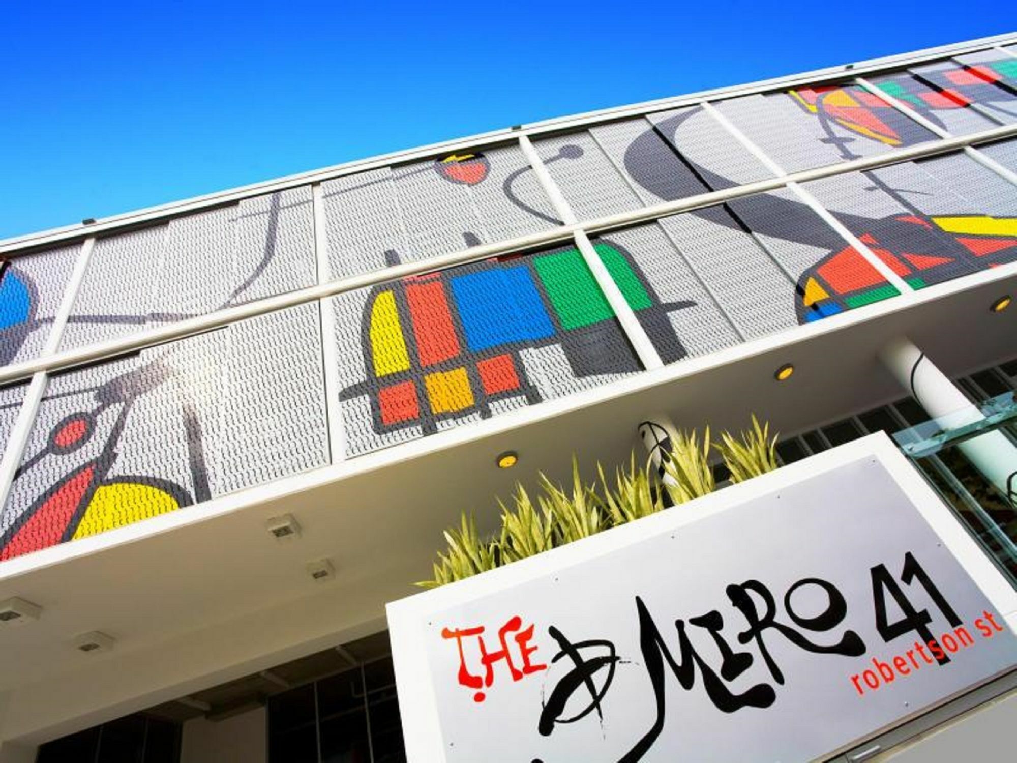 Aparthotel The Miro 4*